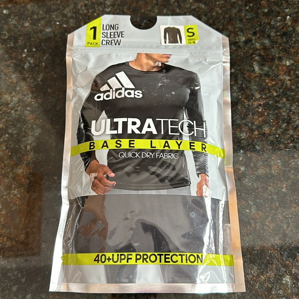 NWT Adidas Base Layer L/S Crew Size Small